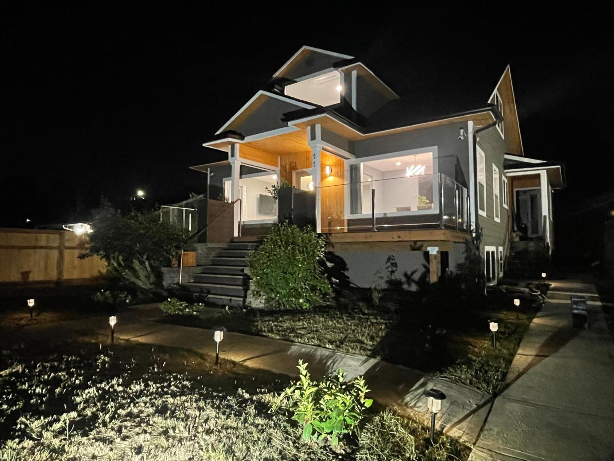 Green Lake 1St Line Home D Full Modern Remodeled Seattle Exteriör bild