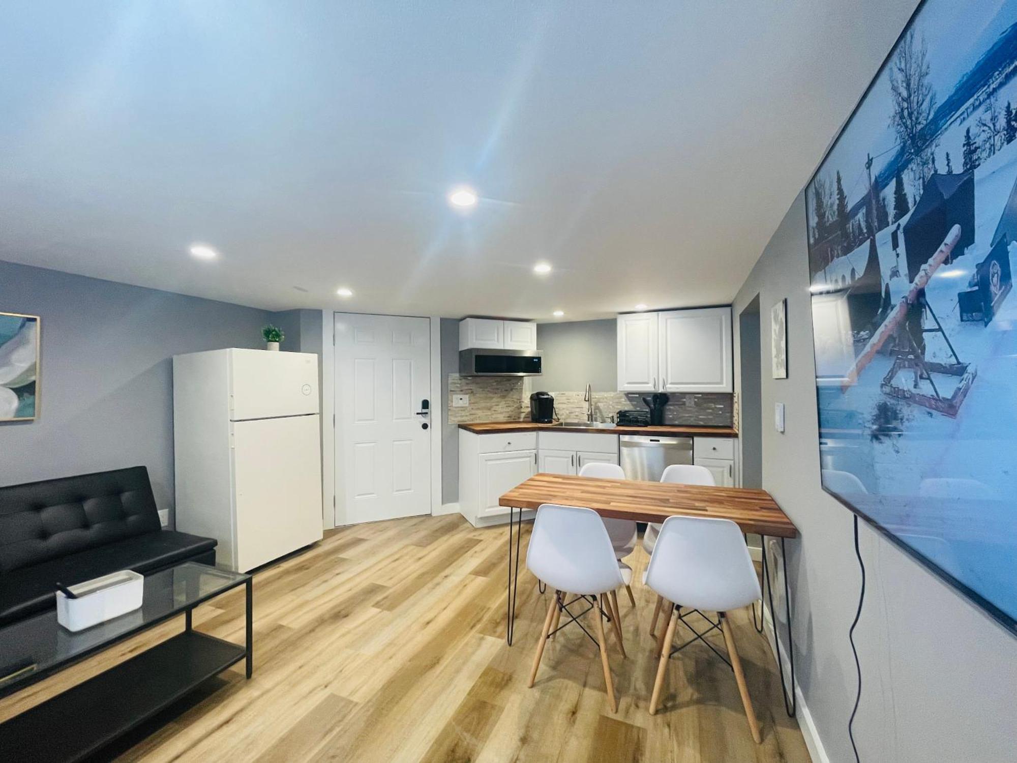 Green Lake 1St Line Home D Full Modern Remodeled Seattle Exteriör bild